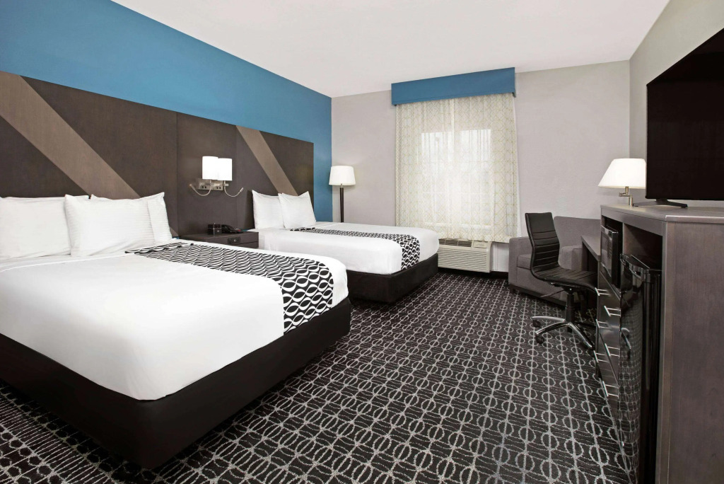 La Quinta by Wyndham Sulphur Springs