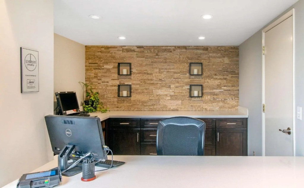 UpValley Inn & Hot Springs, an Ascend Collection Hotel