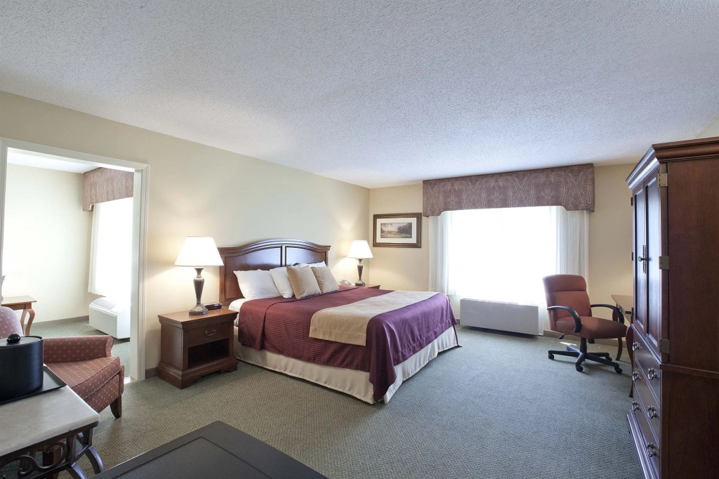 Swan Lake Resort