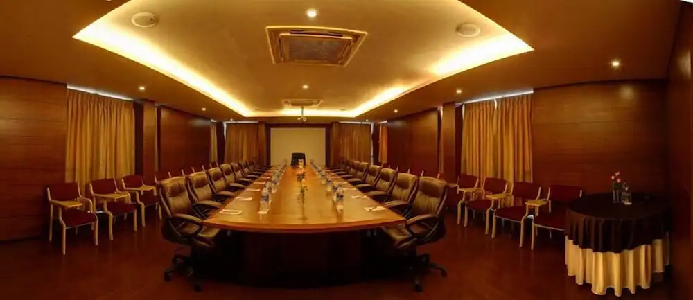 Hotel Le Ruchi The Prince