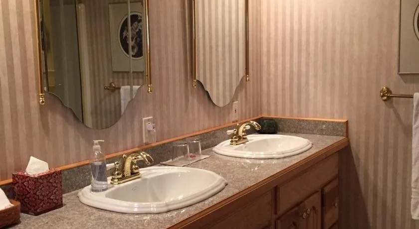 11th Avenue Bed and Breakfast