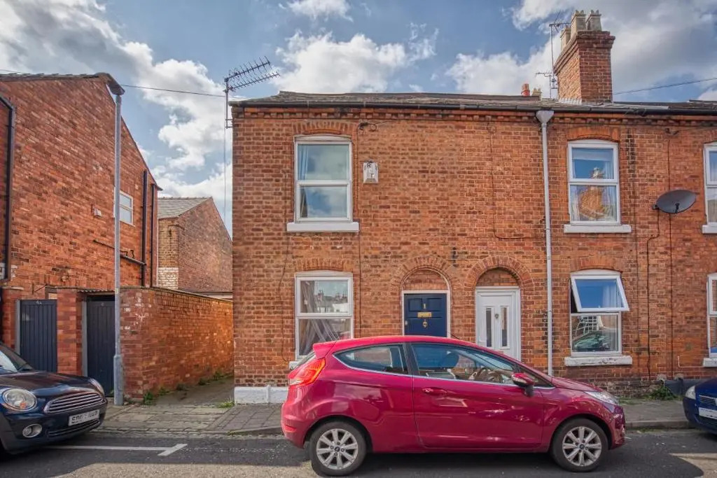 *NEW* Chester Canal Side 2 bed character home