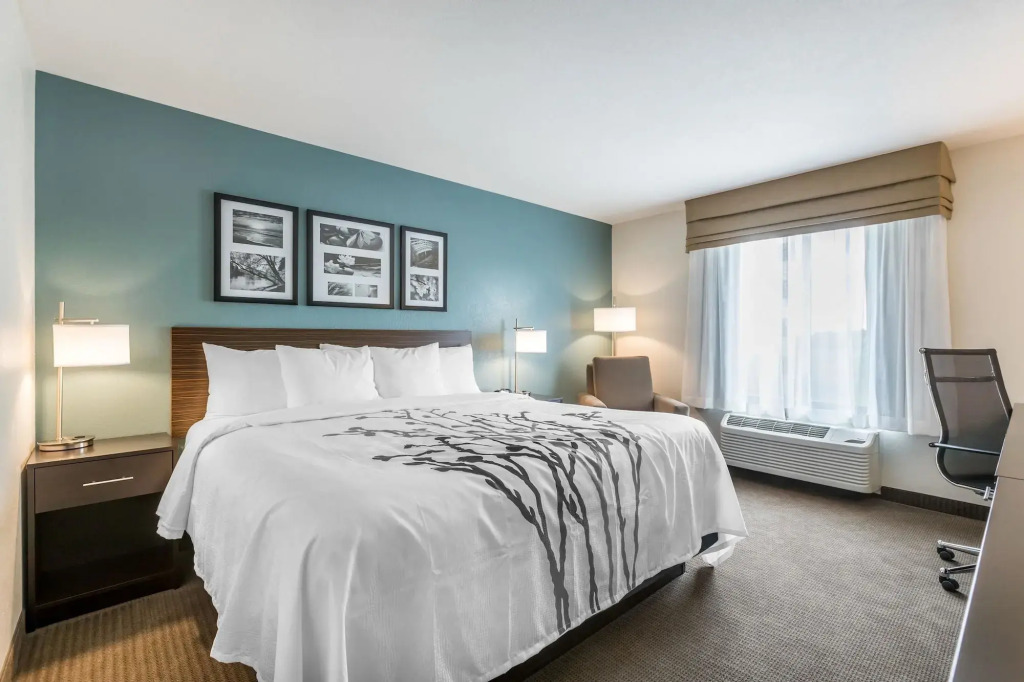 Sleep Inn & Suites West Des Moines near Jordan Creek