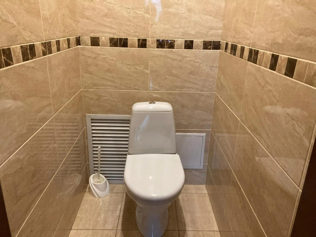 Apartment close to Roshen fountain