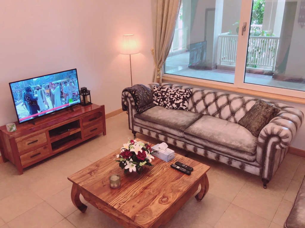 Stunning Beach front 1 bedroom at the palm
