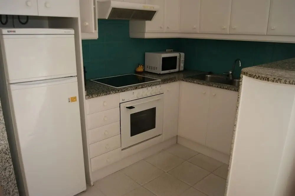 Agi Residencial Almadraba