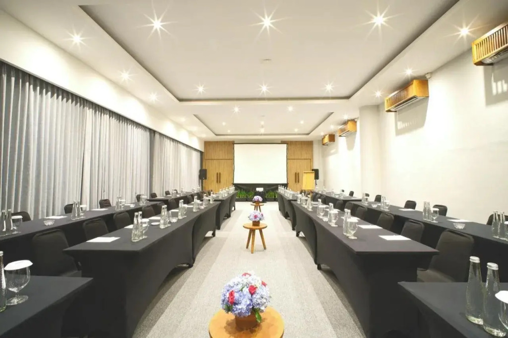 Dialoog Seminyak
