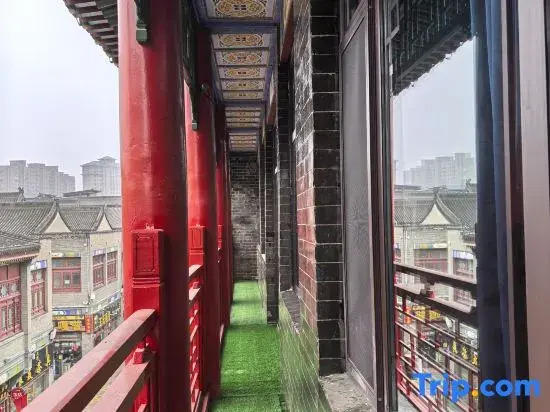 Cloud Tribe Mongolian Yuan Culture Hotel (Dazhao Historical and Cultural Tourism Area Branch)