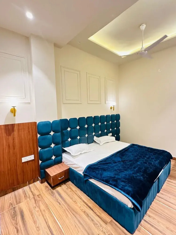 Hotel Cloud 9