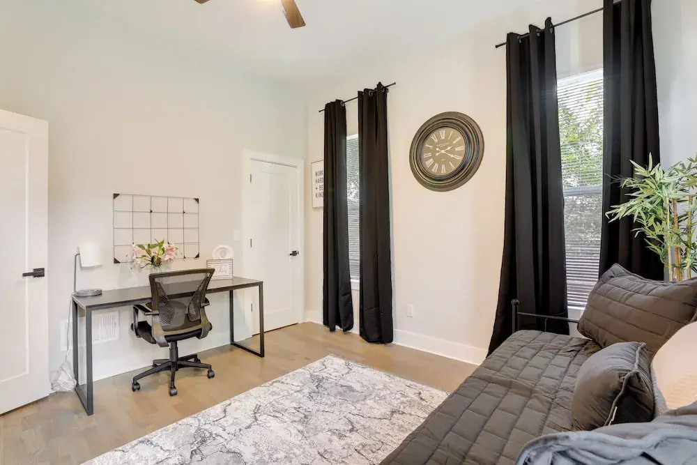 Modern Decatur Home ~ 7 Mi to Atlanta!
