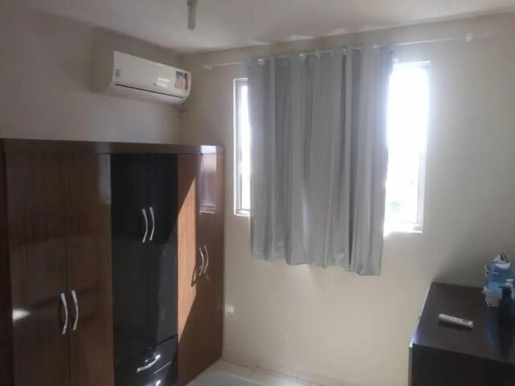 Apt completo-Ar-TV-Portaria 24h-Piscina-Praia