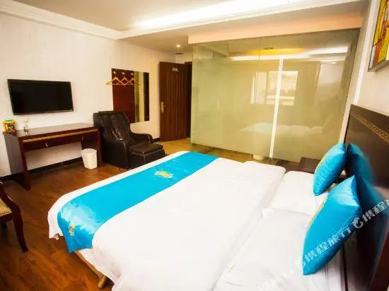 Super 8 Hotel (Shenzhen Henggang Metro Station)