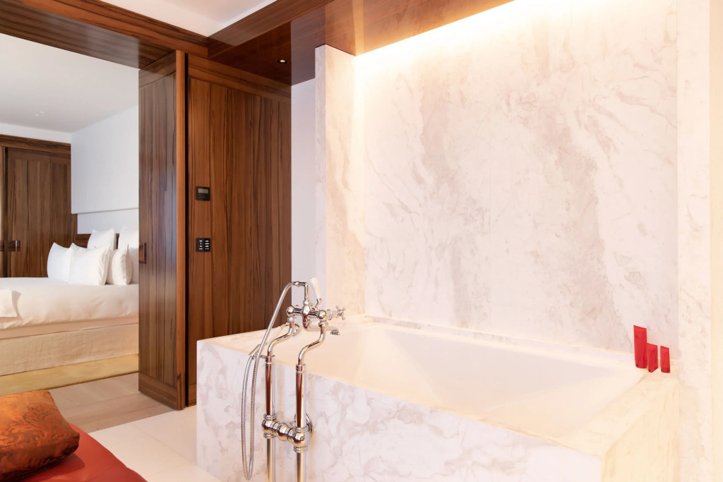 Отель Costes