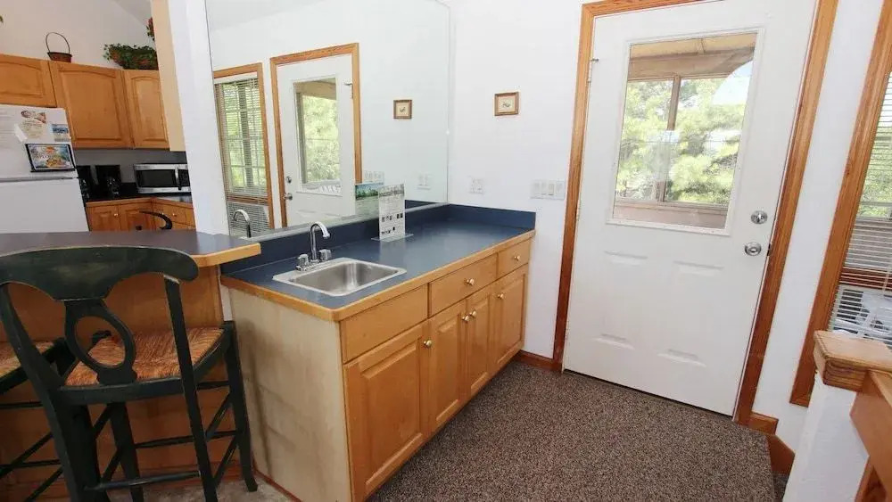 Goat Locker - 5 Br Home
