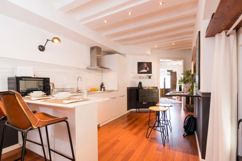 Port in Barcelona with 1 bedrooms and 1 bathrooms