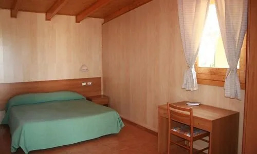 Hotel Al 2000