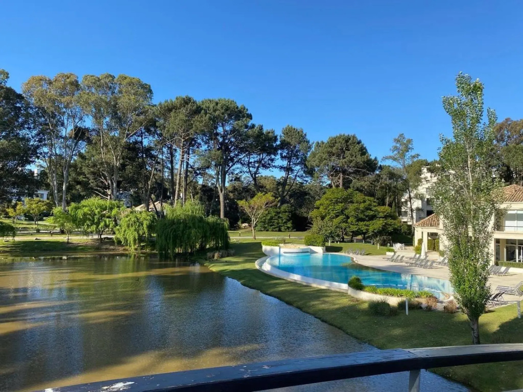 Green Park, Solanas