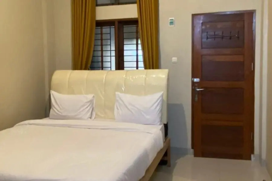 RedDoorz At Joyce Guest House Medan