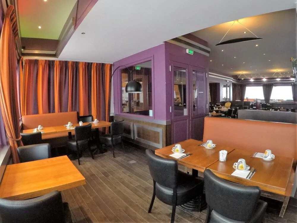 LIsatis Chalet Hotel