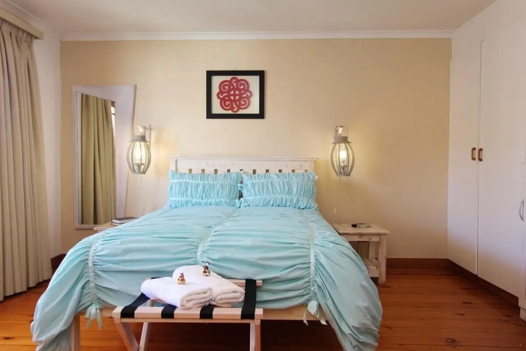 Le Bay Lodge