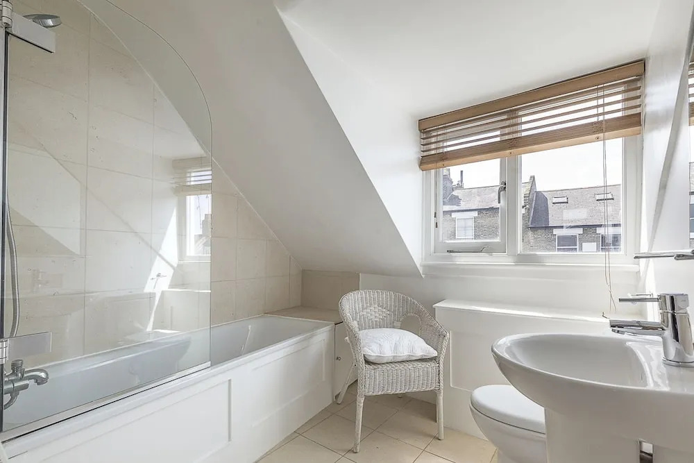 Ravenscourt Park Retreat