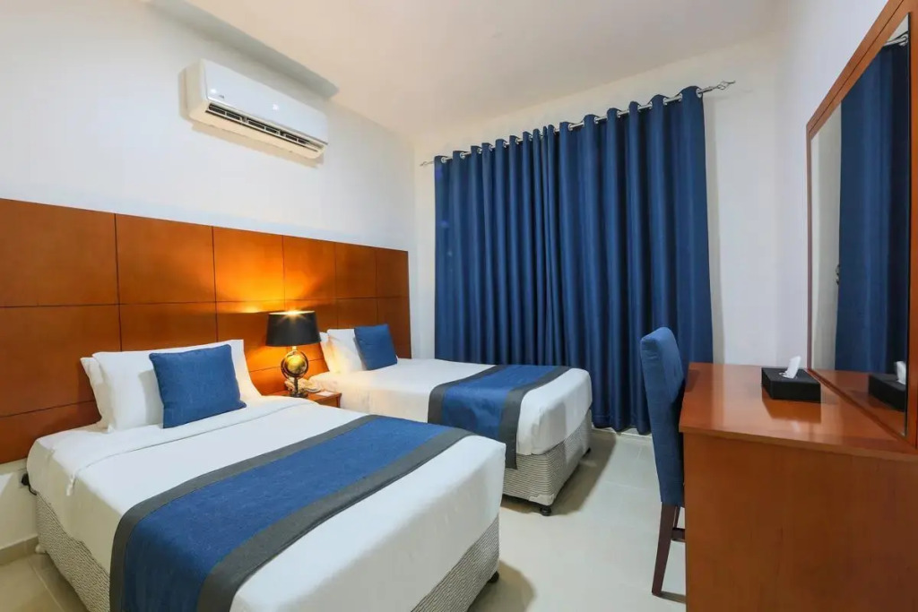 Nova Park Hotel