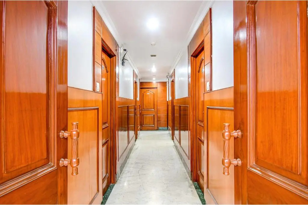 FabHotel Panasia International