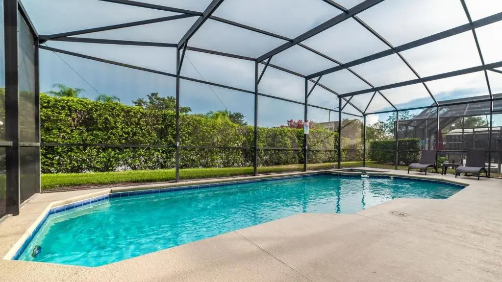 Villa 8104 Fan Palm Way Windsor Palms