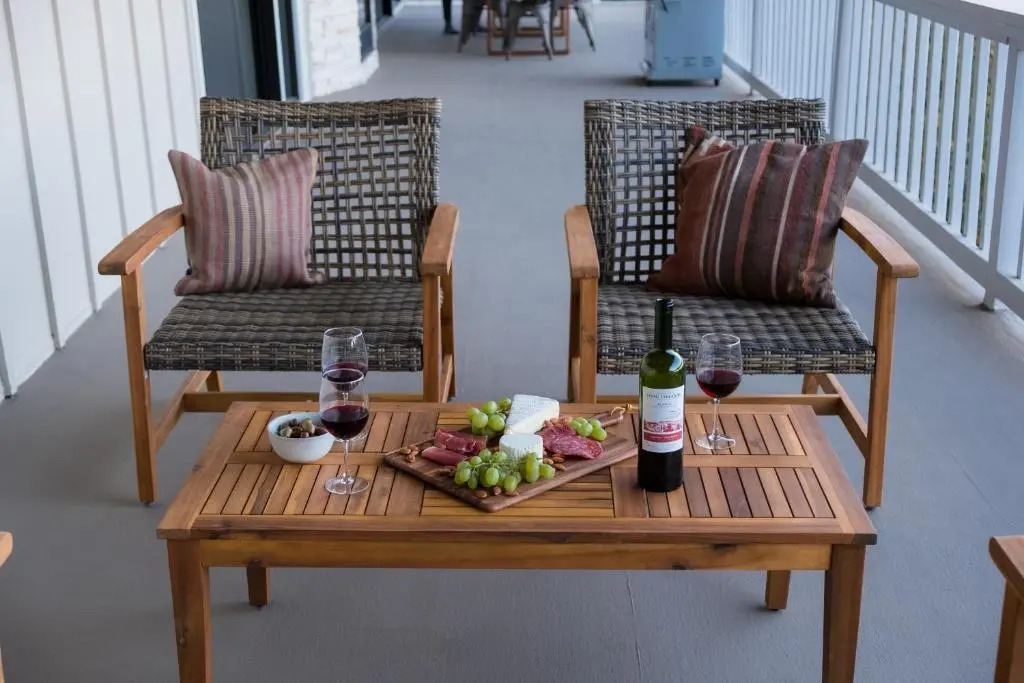 Vino Blanco by AvantStay Private Wine Country Home w Mtn Views Deck