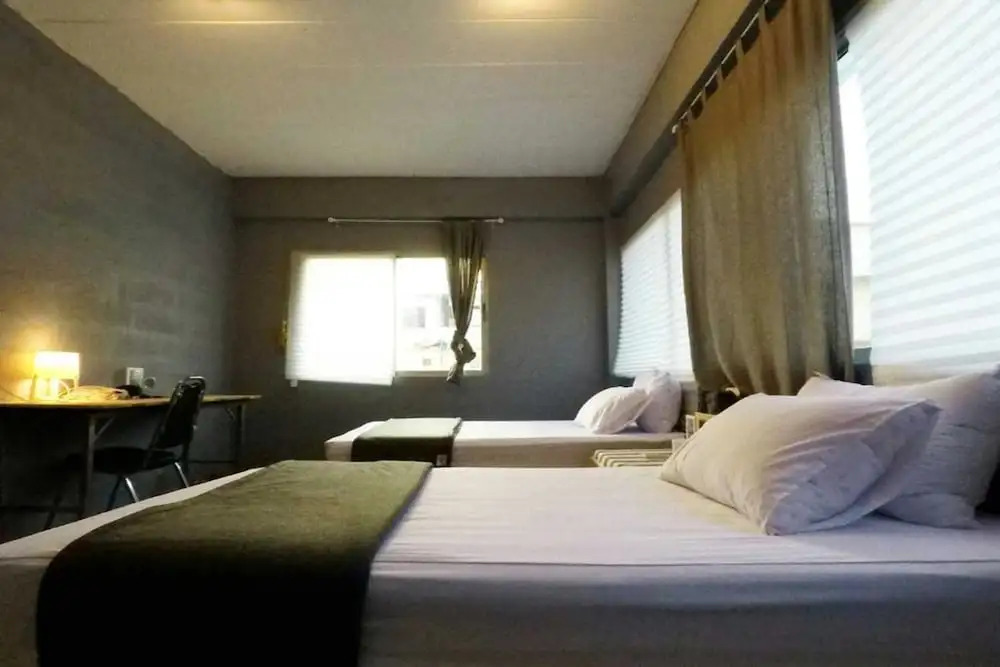 Bandai Hostel