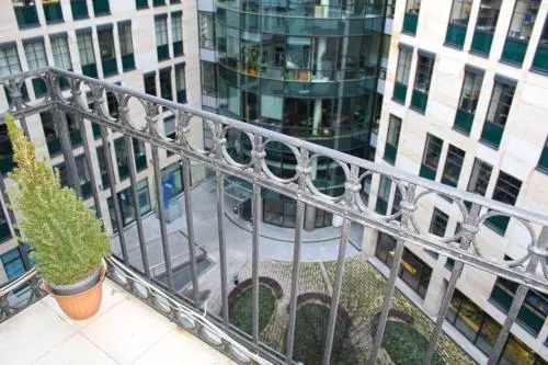 Free Parking- 2bdr Apartment in Wenceslas Square