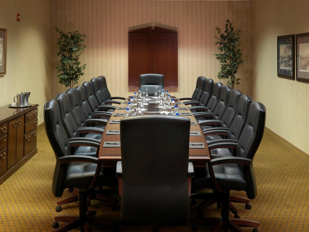 DoubleTree by Hilton Hotel Dallas - Love Field