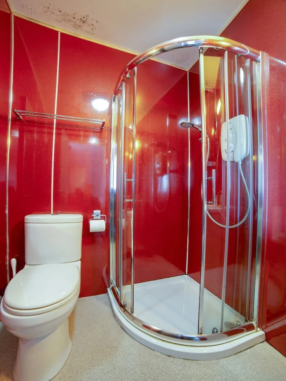 Orasay Inn