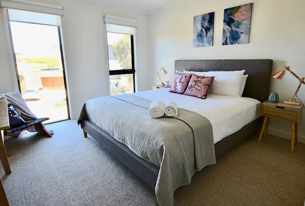 Torquay Townhouse - Close to Beach