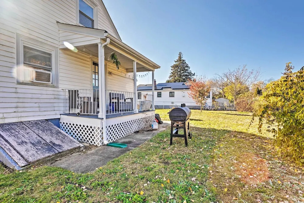 Pet-friendly Cranston Home w/ Fire Pit & Bbq!