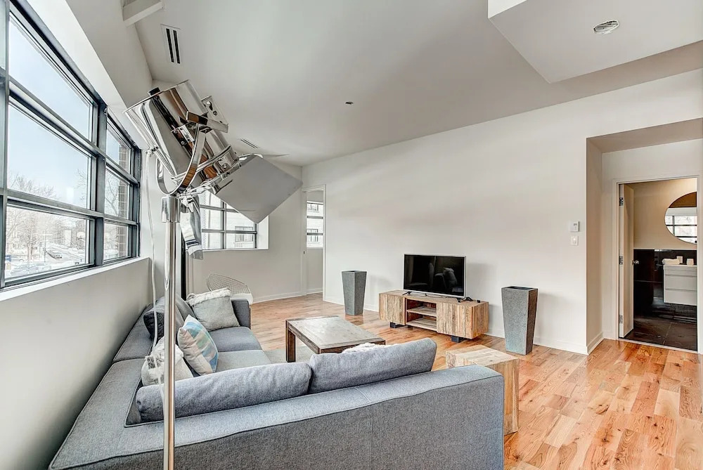 Modern Suites in NDG