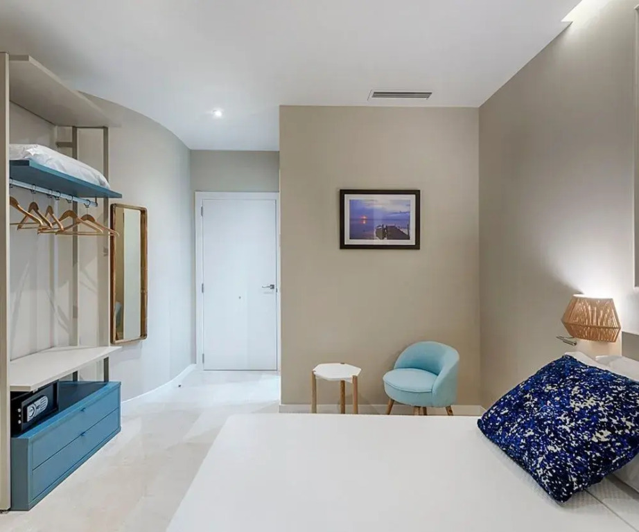 Opera House Valencia B&B