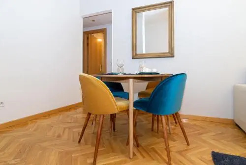 Friendly Rentals Mistral