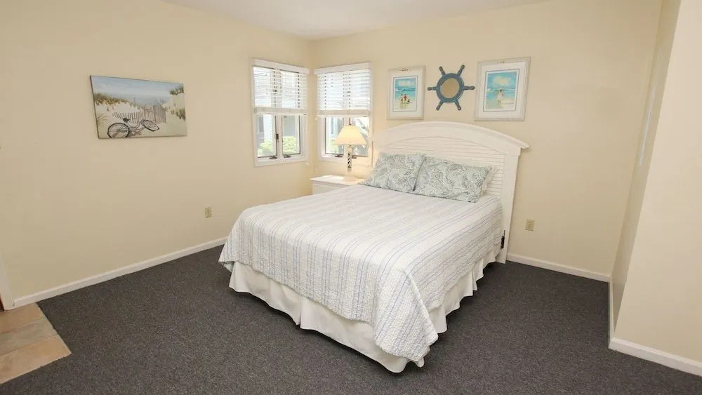 Stella Maris - 4 Br home by RedAwning
