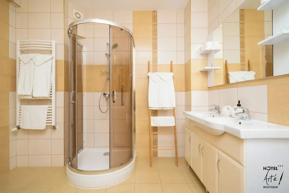 Arte Boutique Rooms