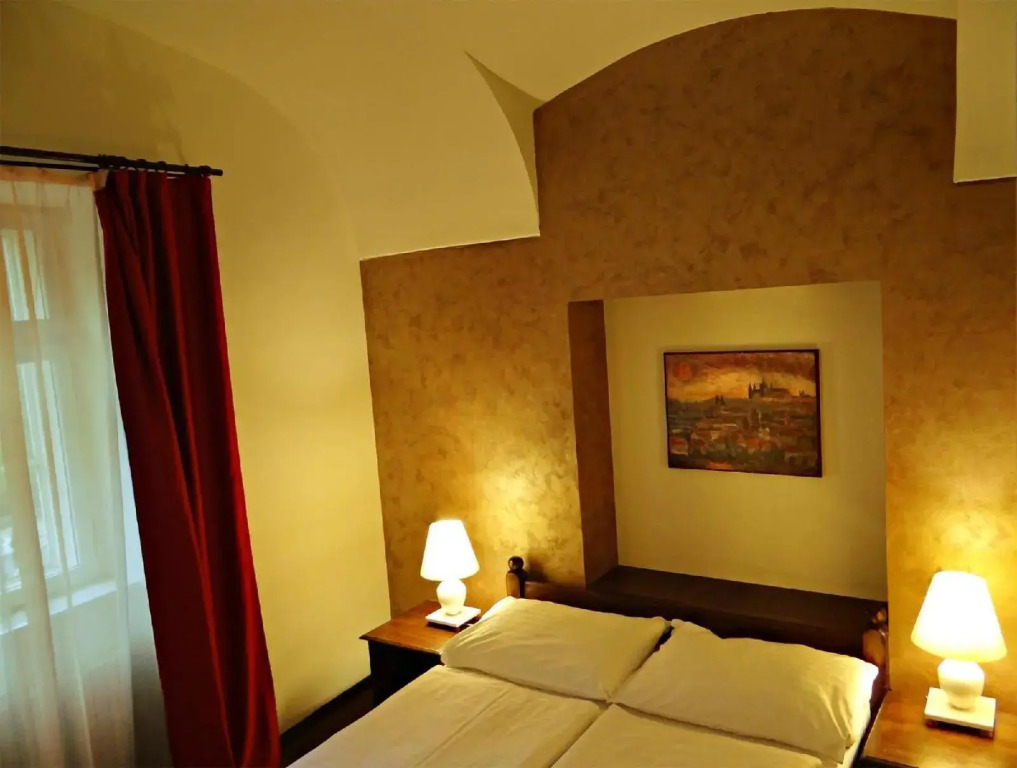 Hotel U Kříže