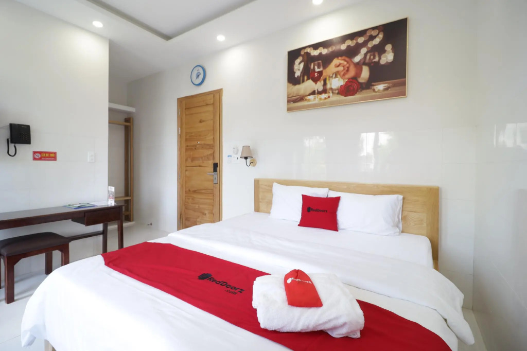 LUCKY HOTEL LIEN PHUONG