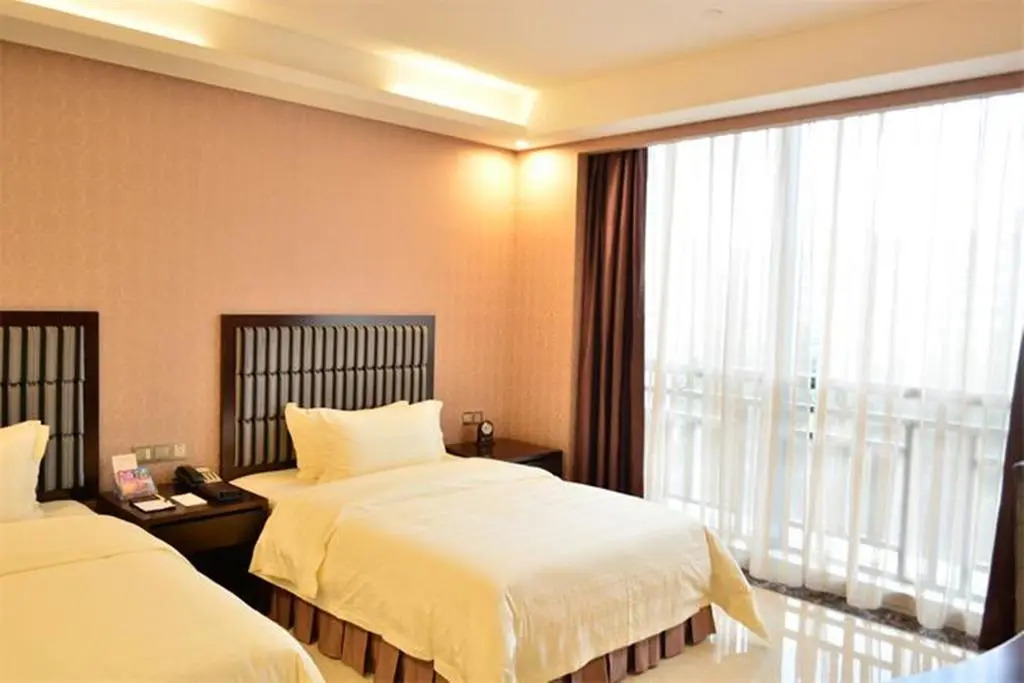 Aimoer Hotel