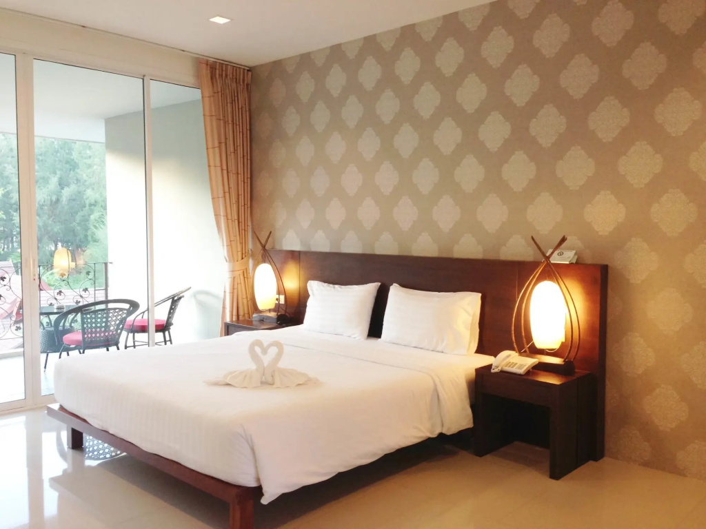 Lesprit De Naiyang Beach Resort - SHA Extra Plus