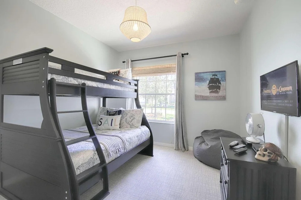 428 Calabay Parc