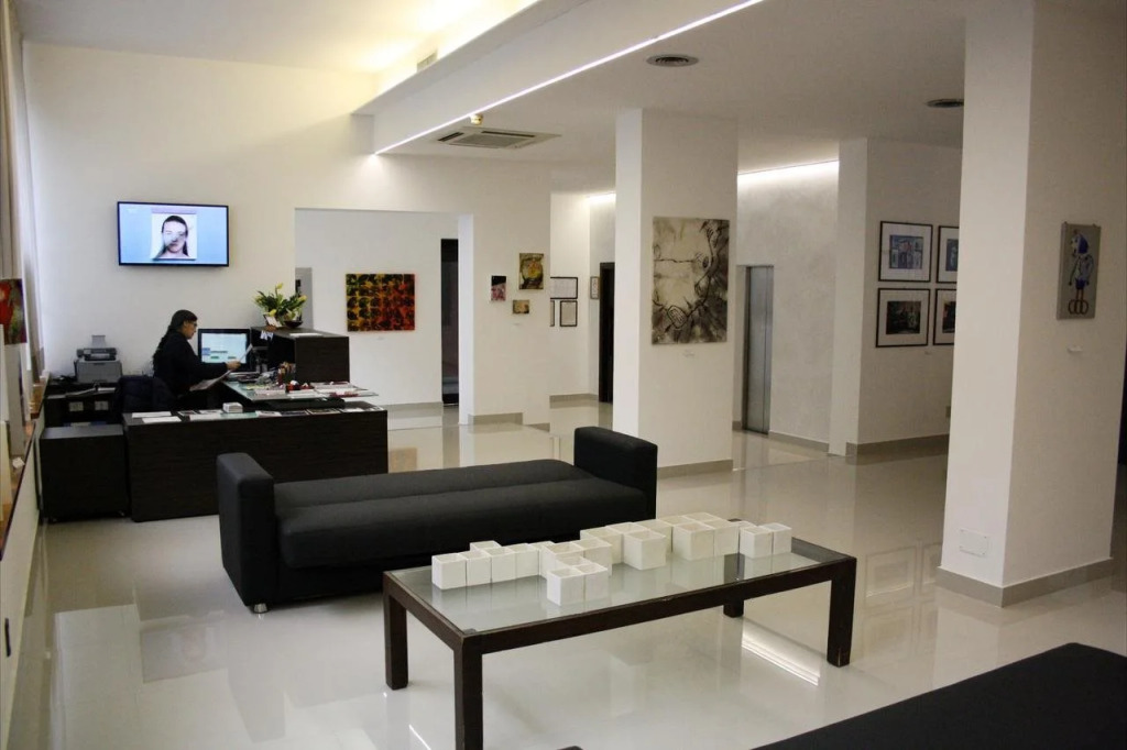 Hotel 38