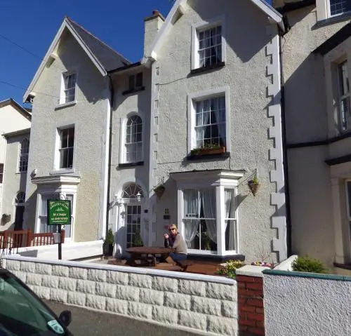 Anglesey House