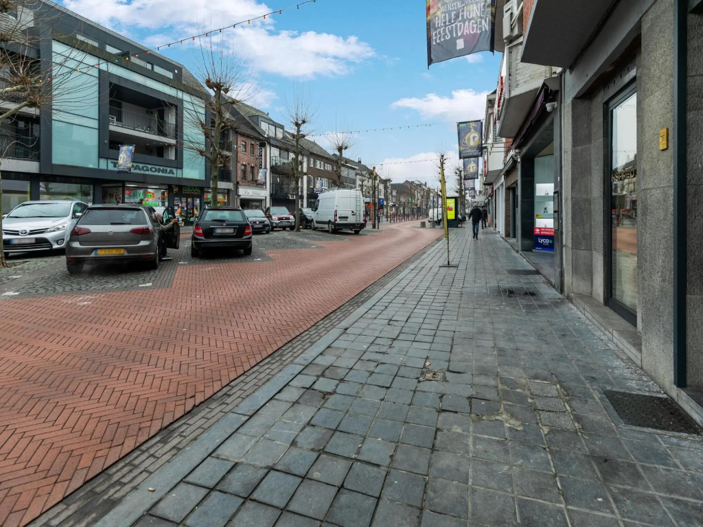 Stylish apartment in Maasmechelen with balcony