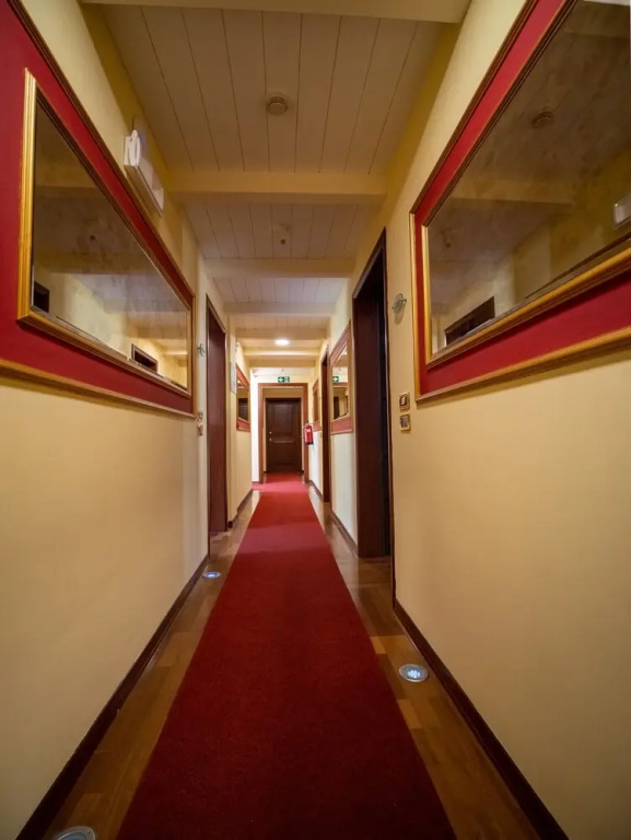 EGO Residence Ferrara & City Center Apartment
