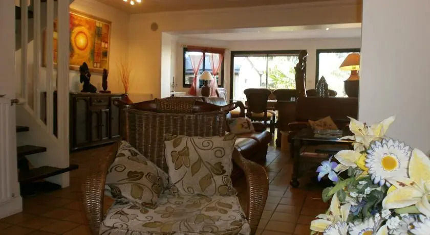 Roazhon Lodge